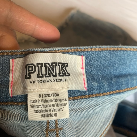 Pink jean shorts - Picture 3 of 4